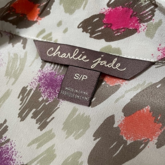 Charlie Jade Silk Blouse ๐ - Picture 11 of 12